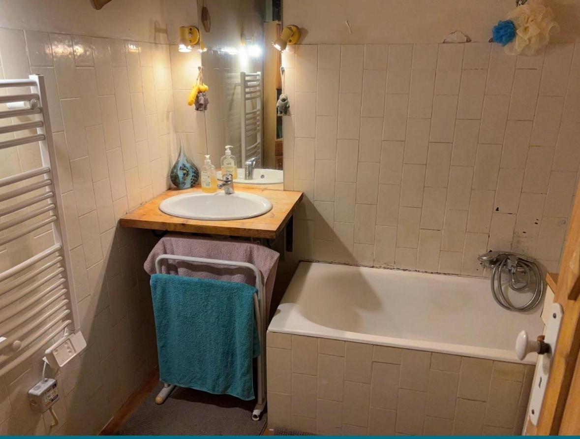 Near Port In A Shared Accommodatie bij particulieren